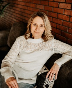 Photo of Krista Roy
